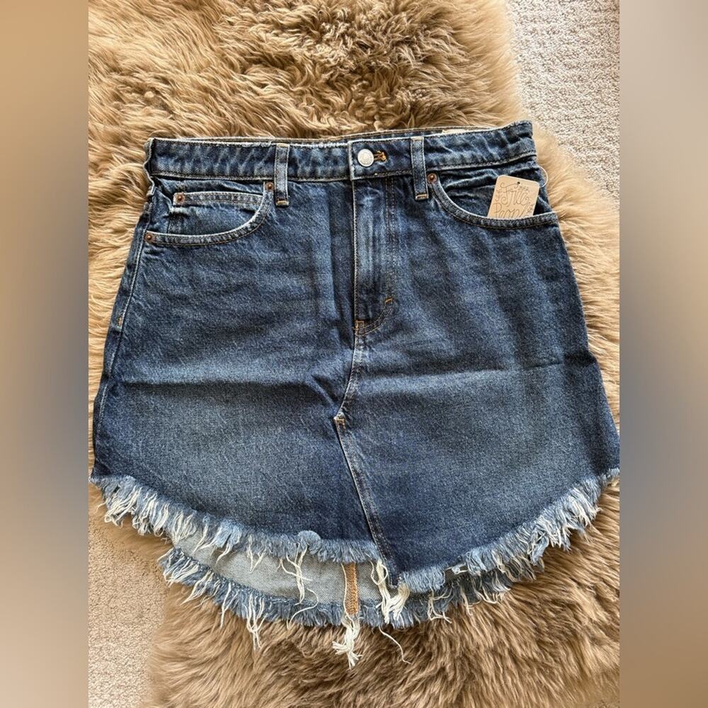 Free People Bailey High Rise Frayed Hem Blue Denim Mini Skirt size 28 - Picture 2 of 4
